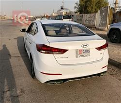 هیوندای ئەلەنترا